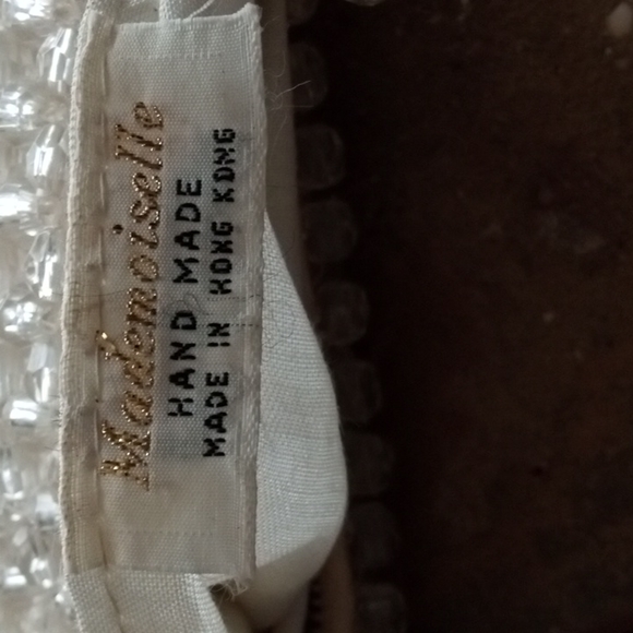 Pre WWII hand beaded pocketbook. - Picture 3 of 6